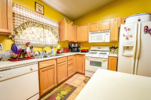 For Sale: 7628 Banyon Ave NW Albuquerque, NM 87114