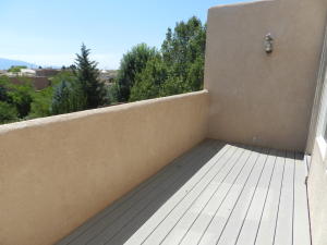For Sale: 10708 Pebble Ct Albuquerque, NM 87114