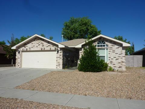7121 Primrose Dr NW