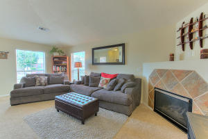 For Sale: 8009 Camille Ave NW Albuquerque, NM 87120
