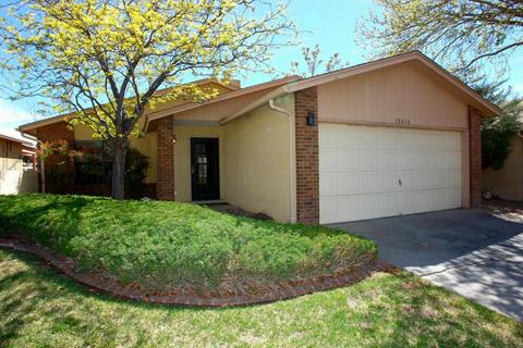 10400 Lagrange Park Dr NE