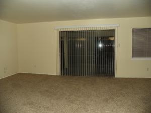 901 Country Club Dr SE #F