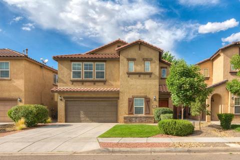 320 Valle Alto Dr NE