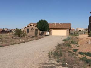 For Sale: 525 6th St NE Rio Rancho, NM 87124