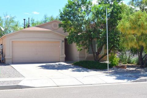 728 Ocate Meadows Dr NE