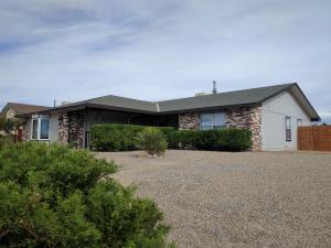 7279 Pajarito Rd NE