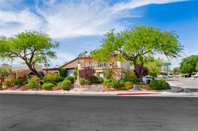 877 Montera Ln