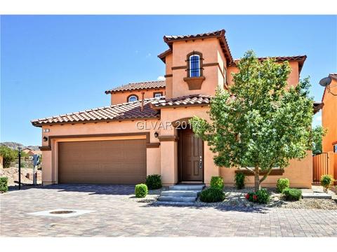 33 Avenza Dr