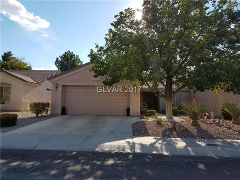 1679 Clovercrest Ct