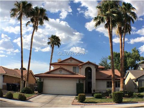 1704 Mayan Ct
