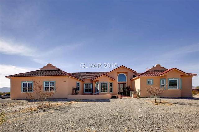 2225 Paiute St