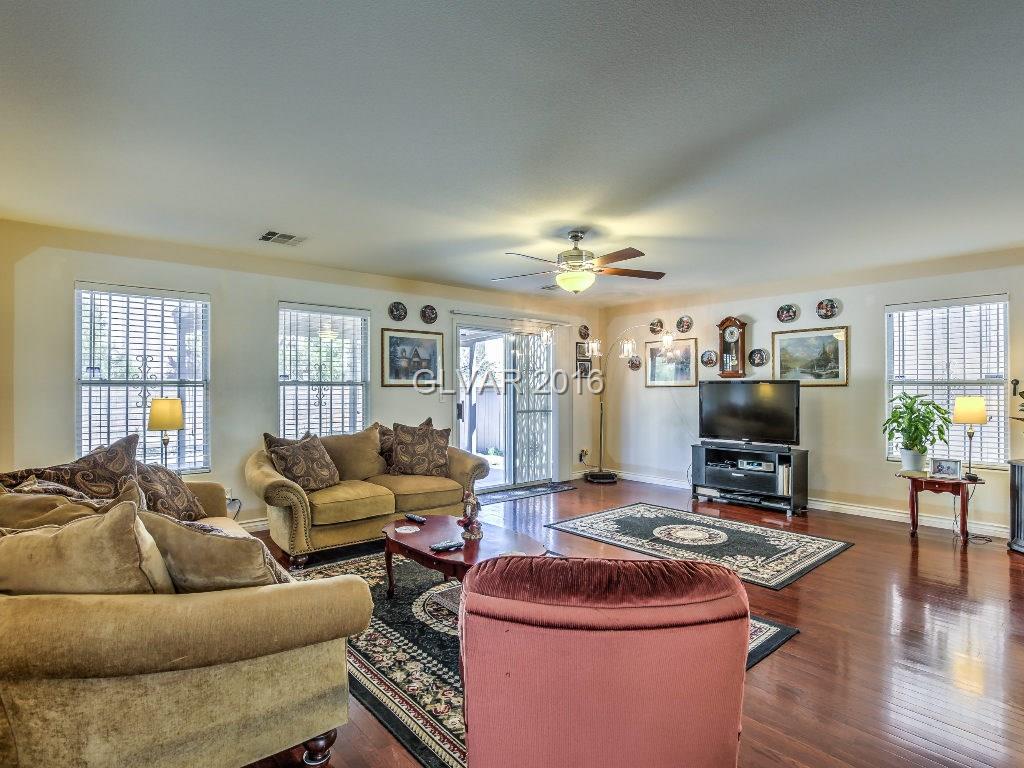 338 Hopedale Ave