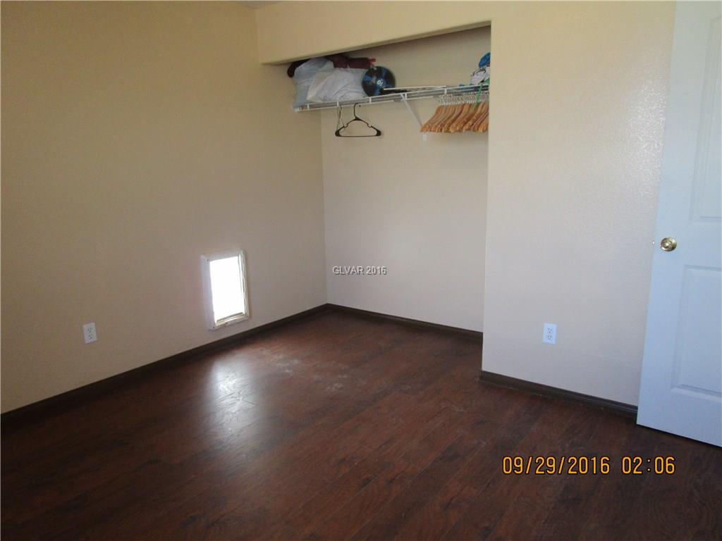 220 W Calvada Blvd