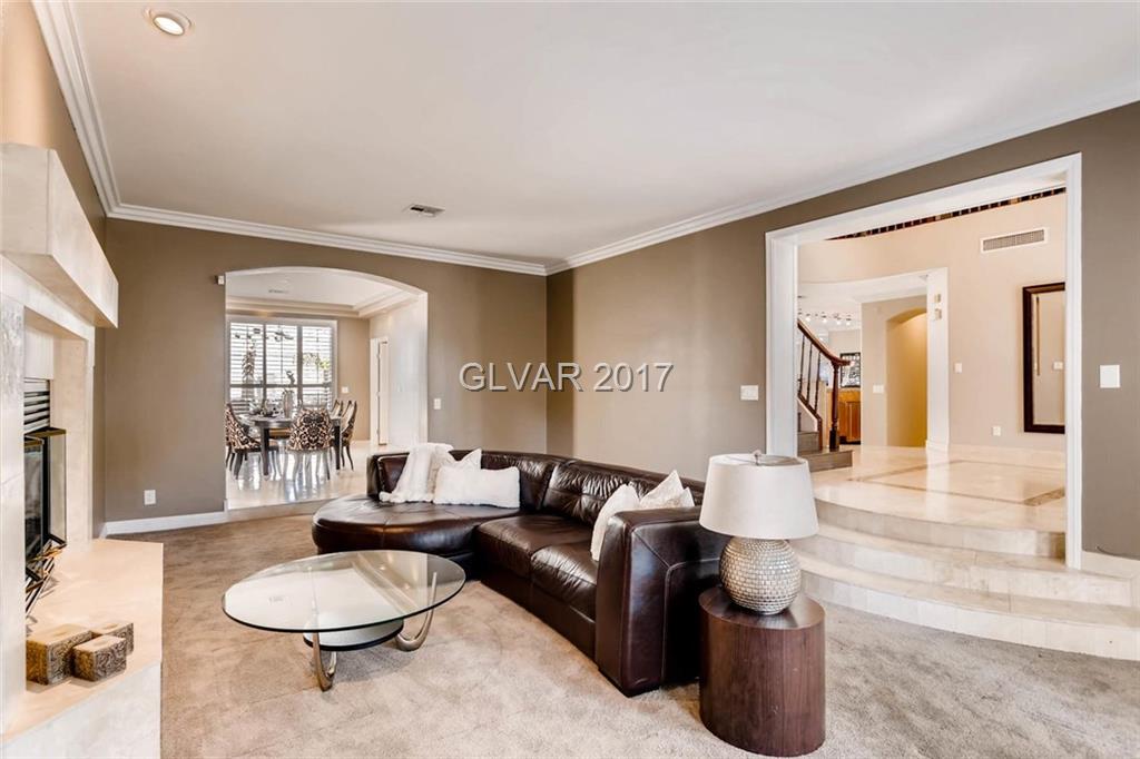 3 Old Lake Cir