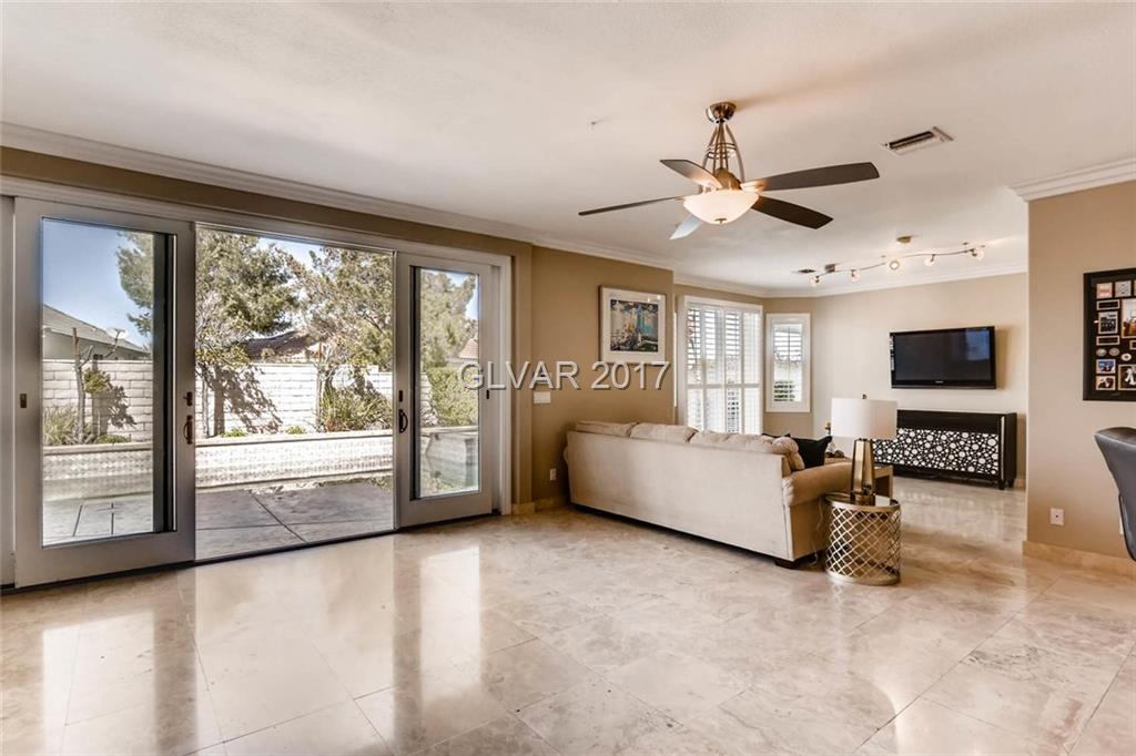 3 Old Lake Cir