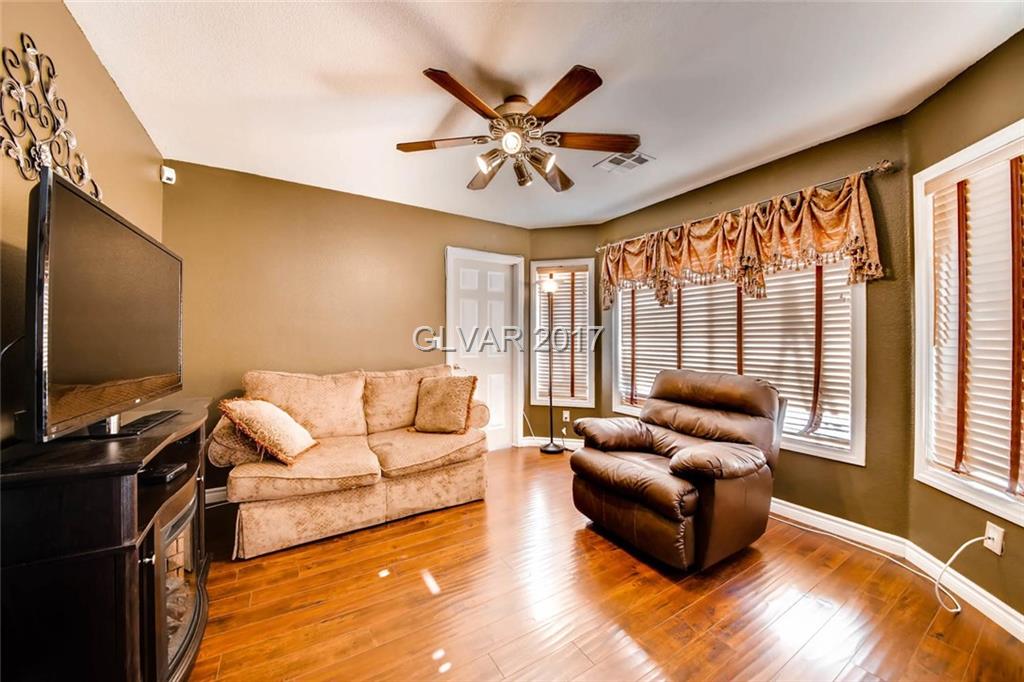 2747 Chokecherry Ave