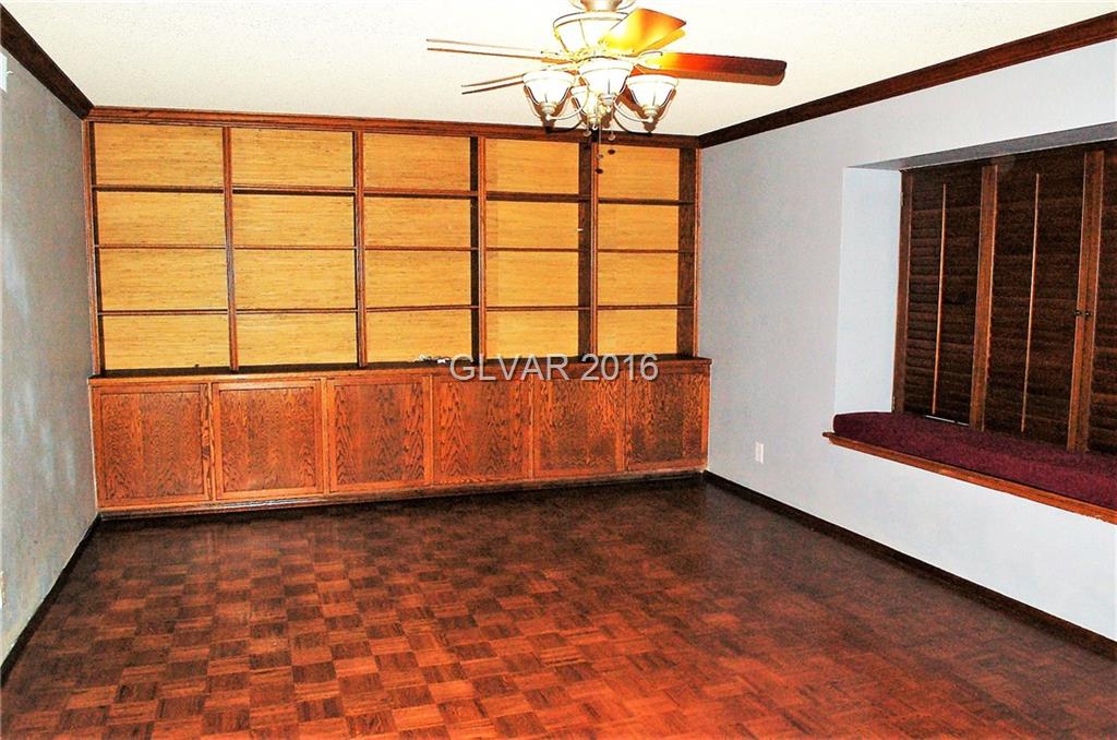 2706 Burton Ave