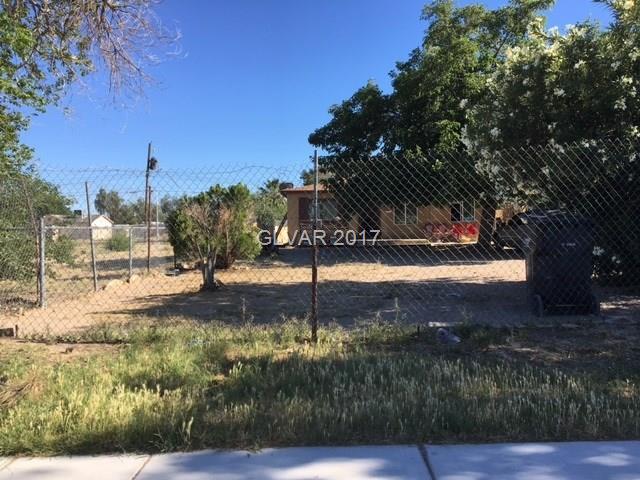 1932 Hart Ave