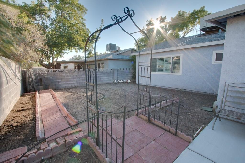 413 Vassar Ln