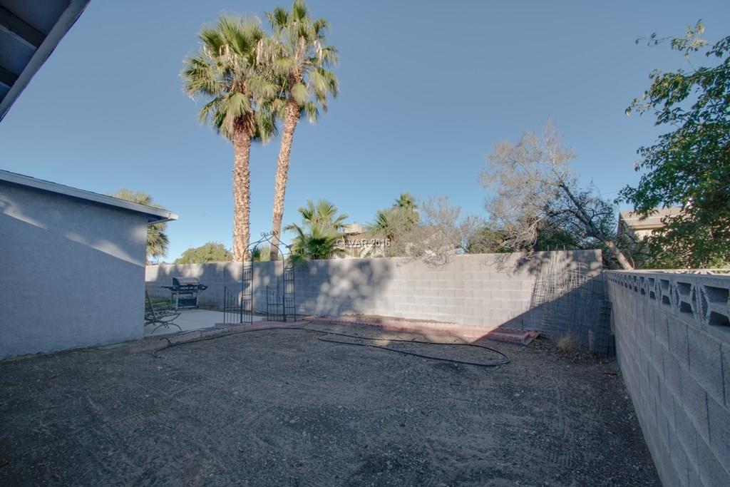 413 Vassar Ln