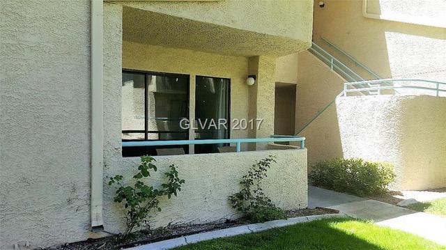 940 Sloan Ln #105