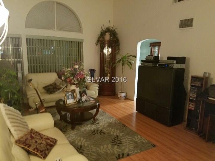 1641 Crystal Shadows Cir