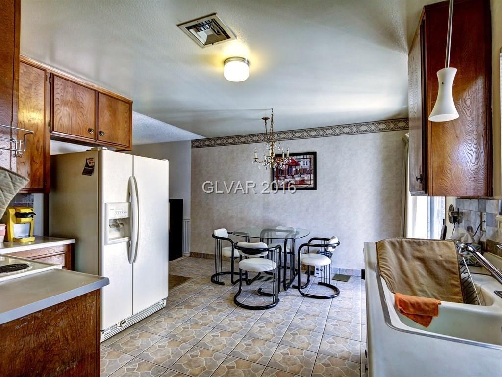 4803 Fiesta Way
