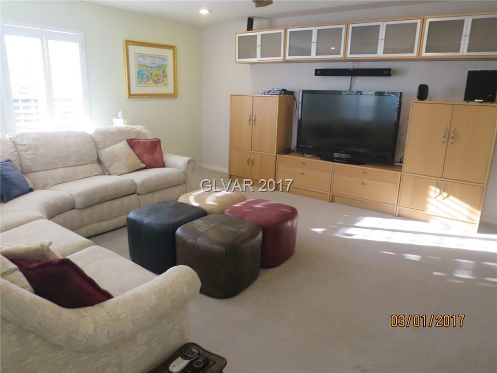 4365 N Bonita Vista St