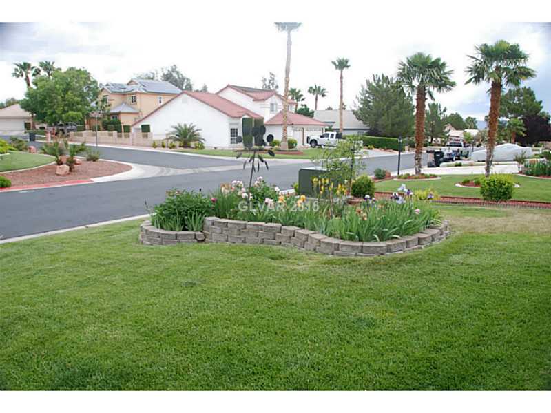 5201 Palm View Dr, Las Vegas NV 89130
