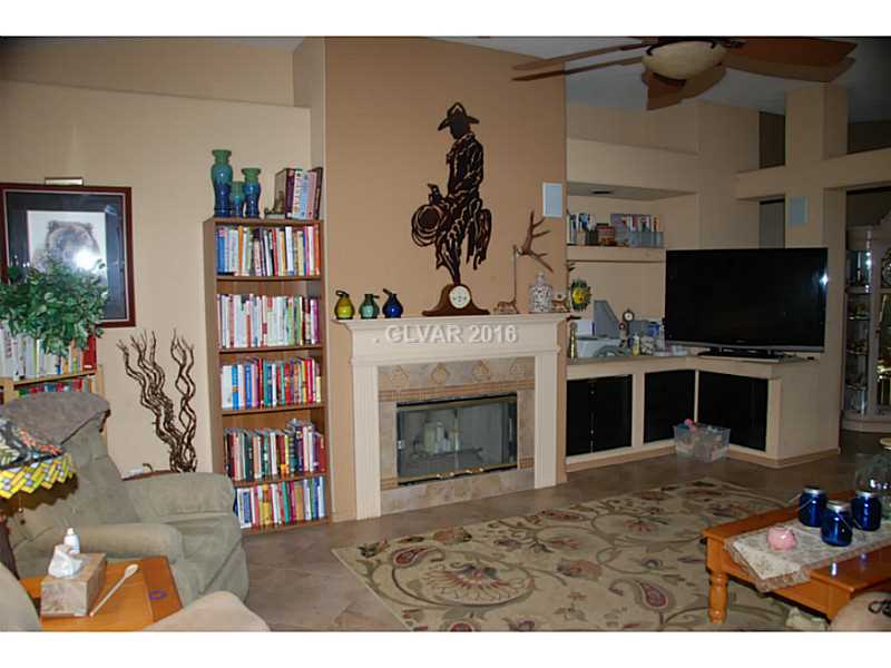 5201 Palm View Dr, Las Vegas NV 89130