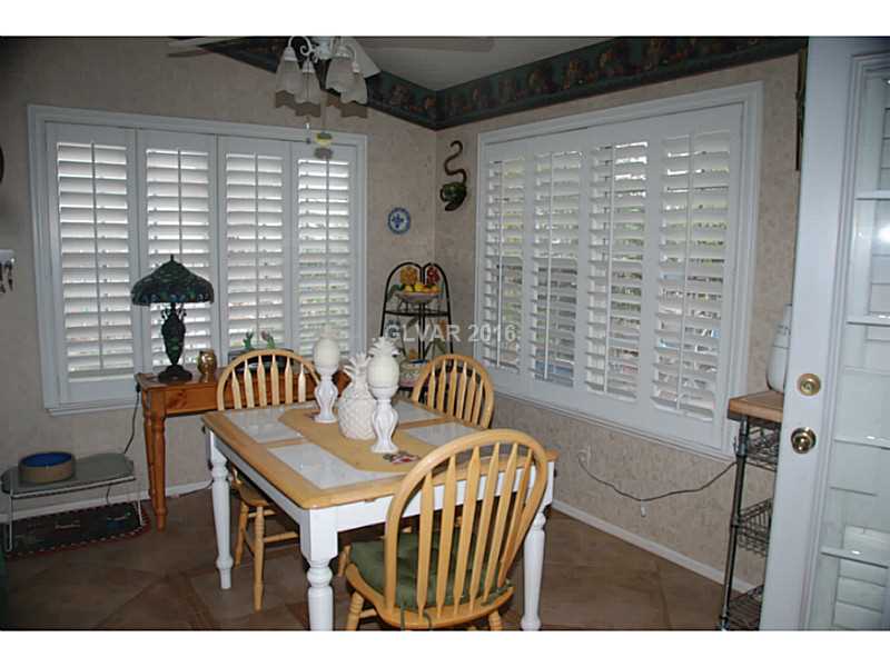 5201 Palm View Dr, Las Vegas NV 89130