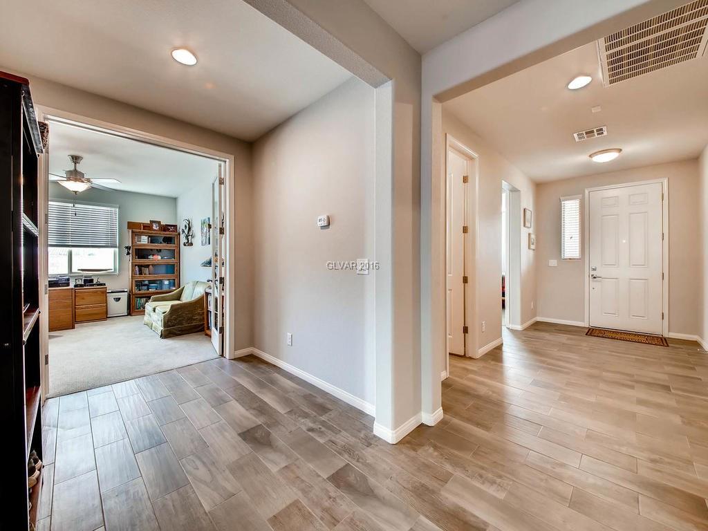 5602 Mackenzie Park Ct