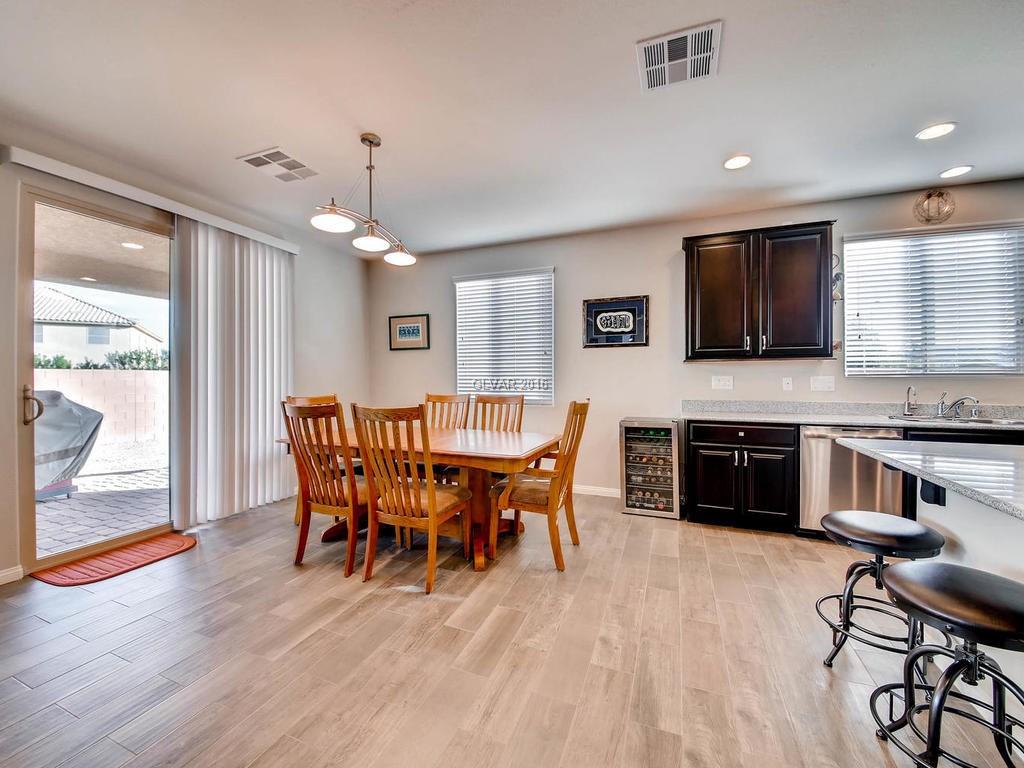 5602 Mackenzie Park Ct