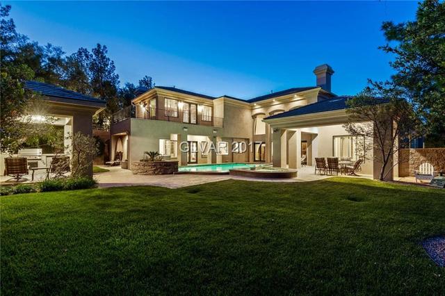 9325 Tournament Canyon Dr
