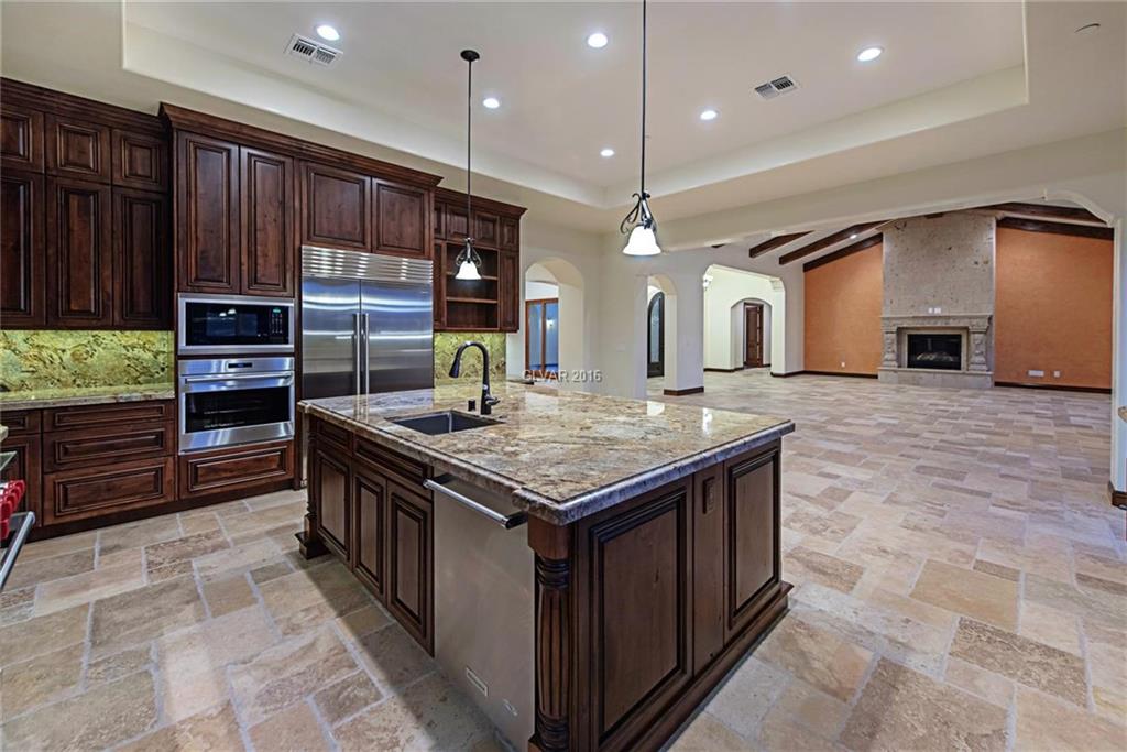 48 Olympia Canyon Way
