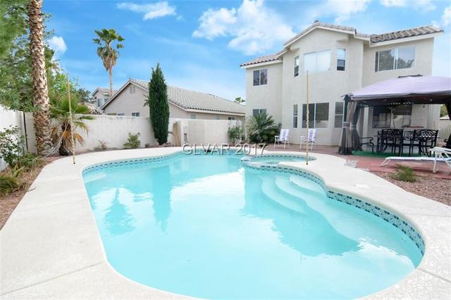 1570 Shady Elm St