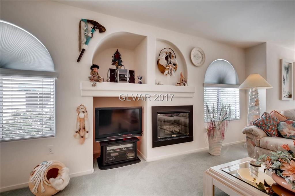 7400 W Flamingo Rd #2013