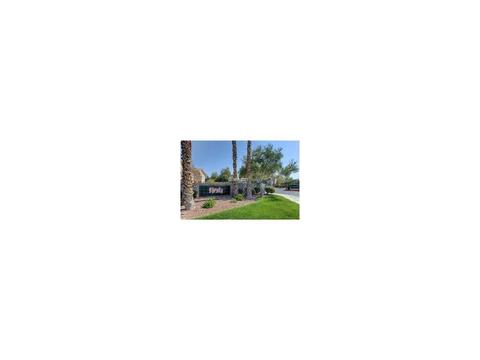 4721 Woodlake Ave