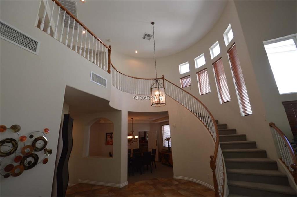 56 Dollar Pointe Ave