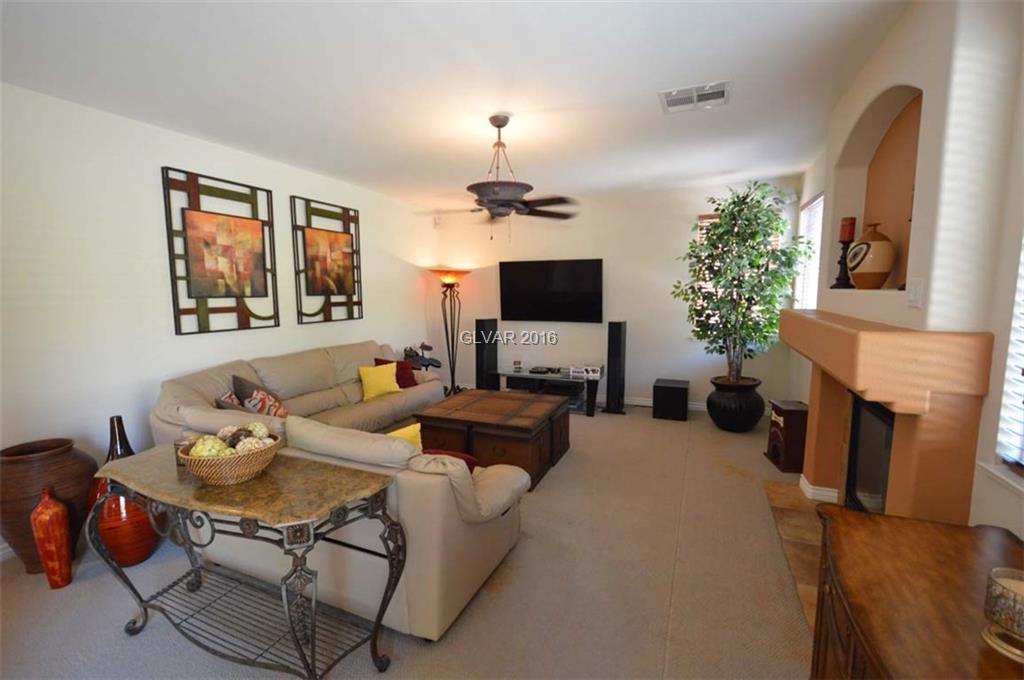 56 Dollar Pointe Ave