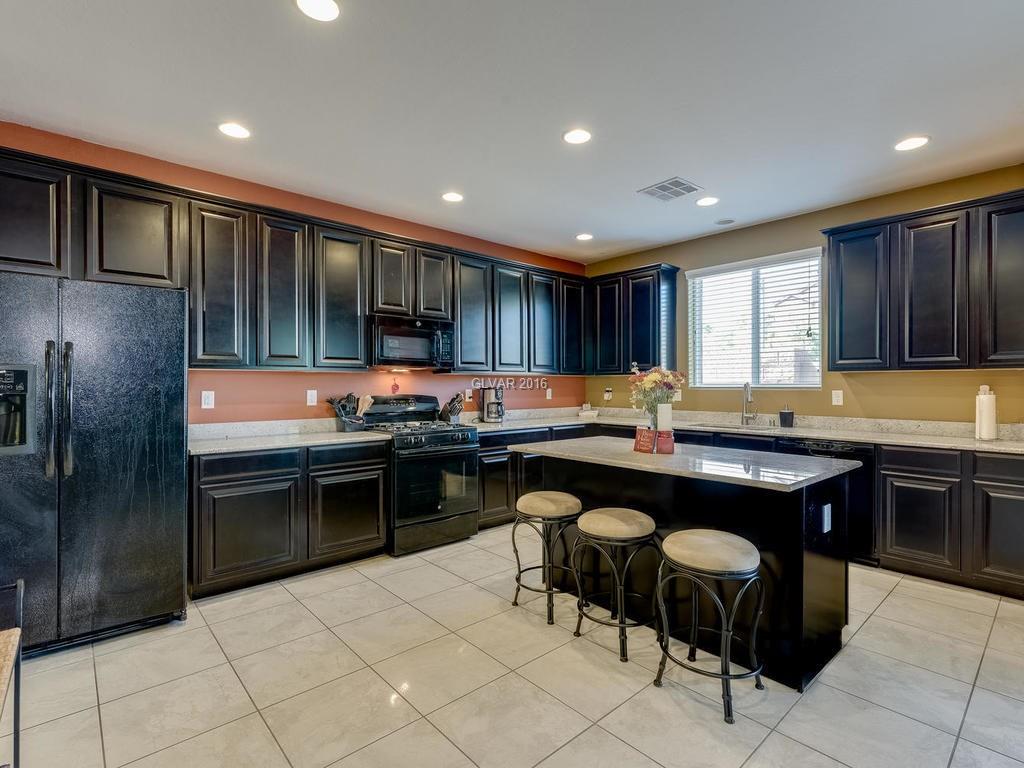 8225 Begonia Blush Dr