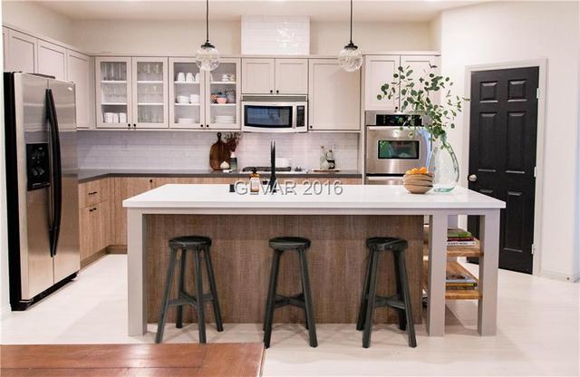 9599 Bouncing Ball St