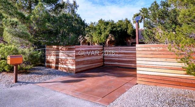 128 E Cactus Ave