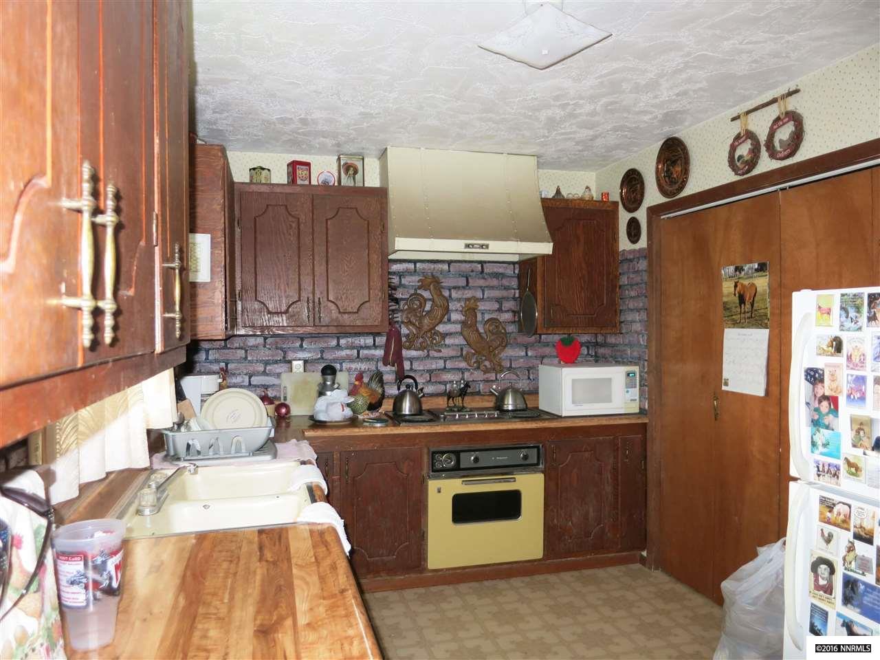 448 Wagon Wheel Way