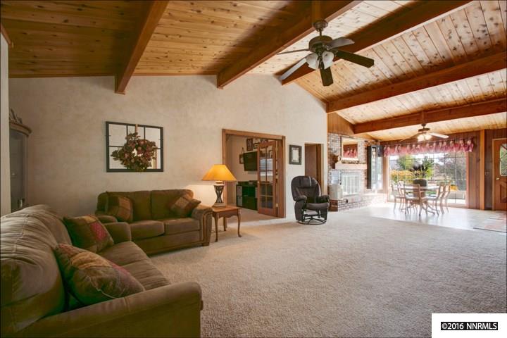1355 Cedar Dr
