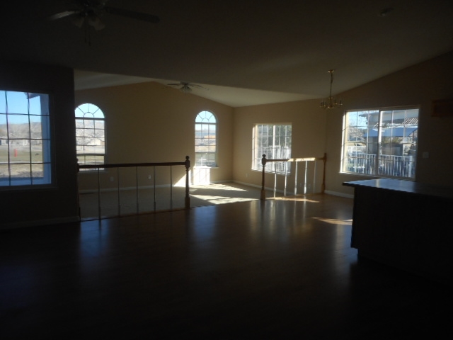 1073 Pepper Ln