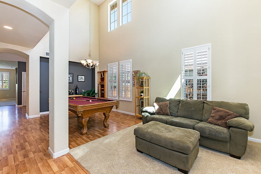 For Sale: 6979 Rioja Ct Sparks, NV 89436