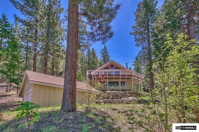 160 Holly Ln