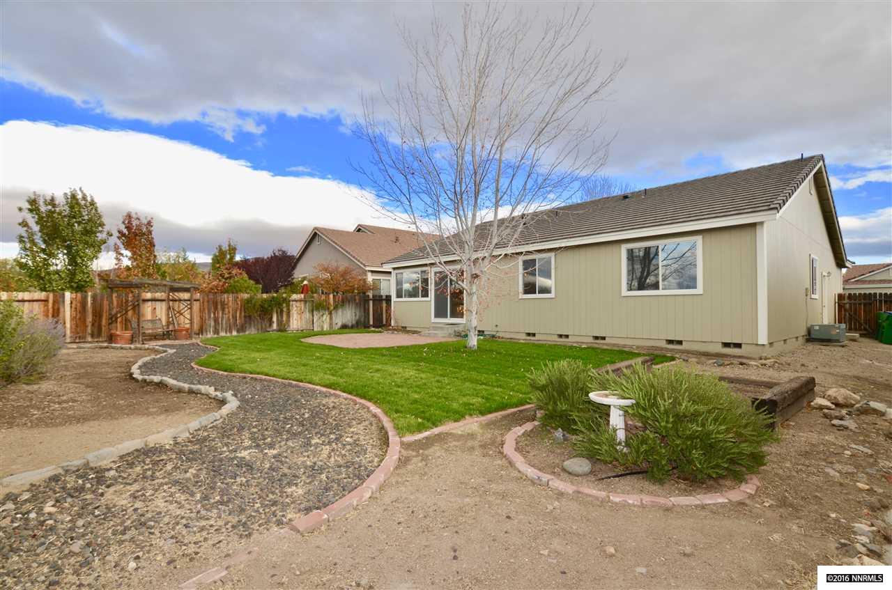 2895 Fairwood Dr