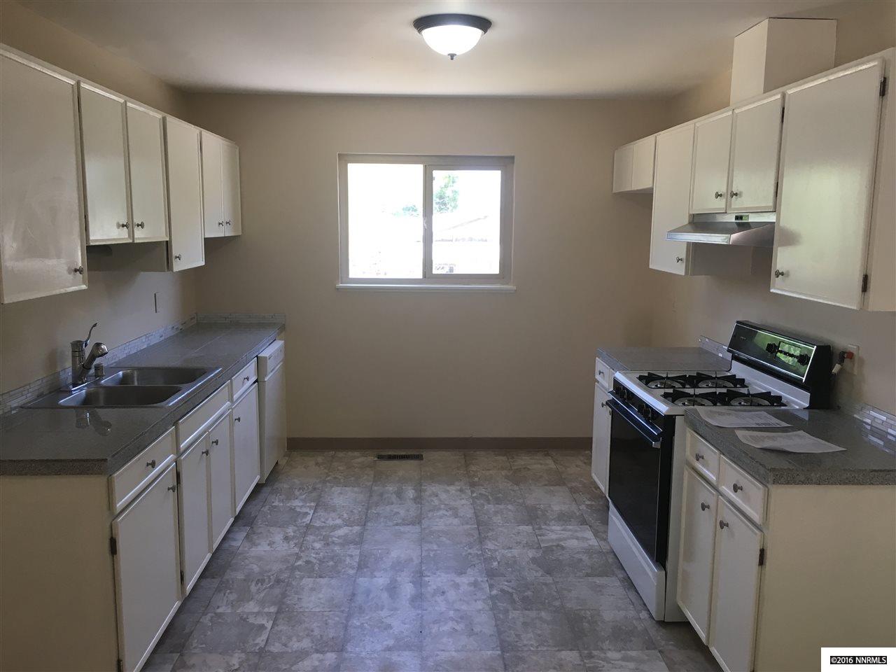 For Sale: 3320 Heights Dr Reno, NV 89503